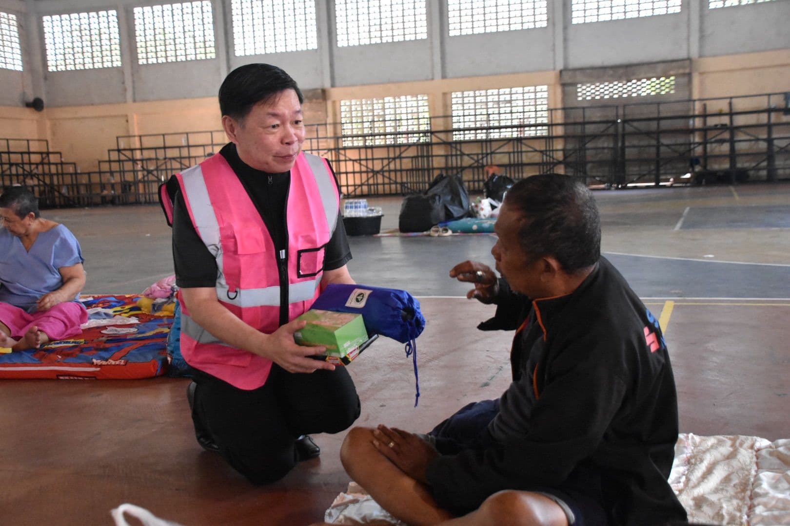 กรมควบคุมโรคลงพื้นที่หาดใหญ่หลังน้ำลด พบประชาชนเสี่ยงบาดทะยัก เร่งให้คำแนะนำดูแลบาดแผลและเข้ารับวัคซีน