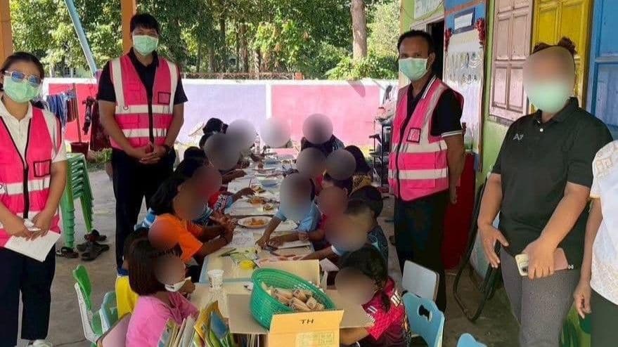 กรมควบคุมโรคเร่งดำเนินงานดูแลสุขภาพประชาชนในศูนย์พักพิงชายแดนไทย–กัมพูชา เน้นเฝ้าระวัง ป้องกัน และควบคุมโรคอย่างต่อเนื่อง