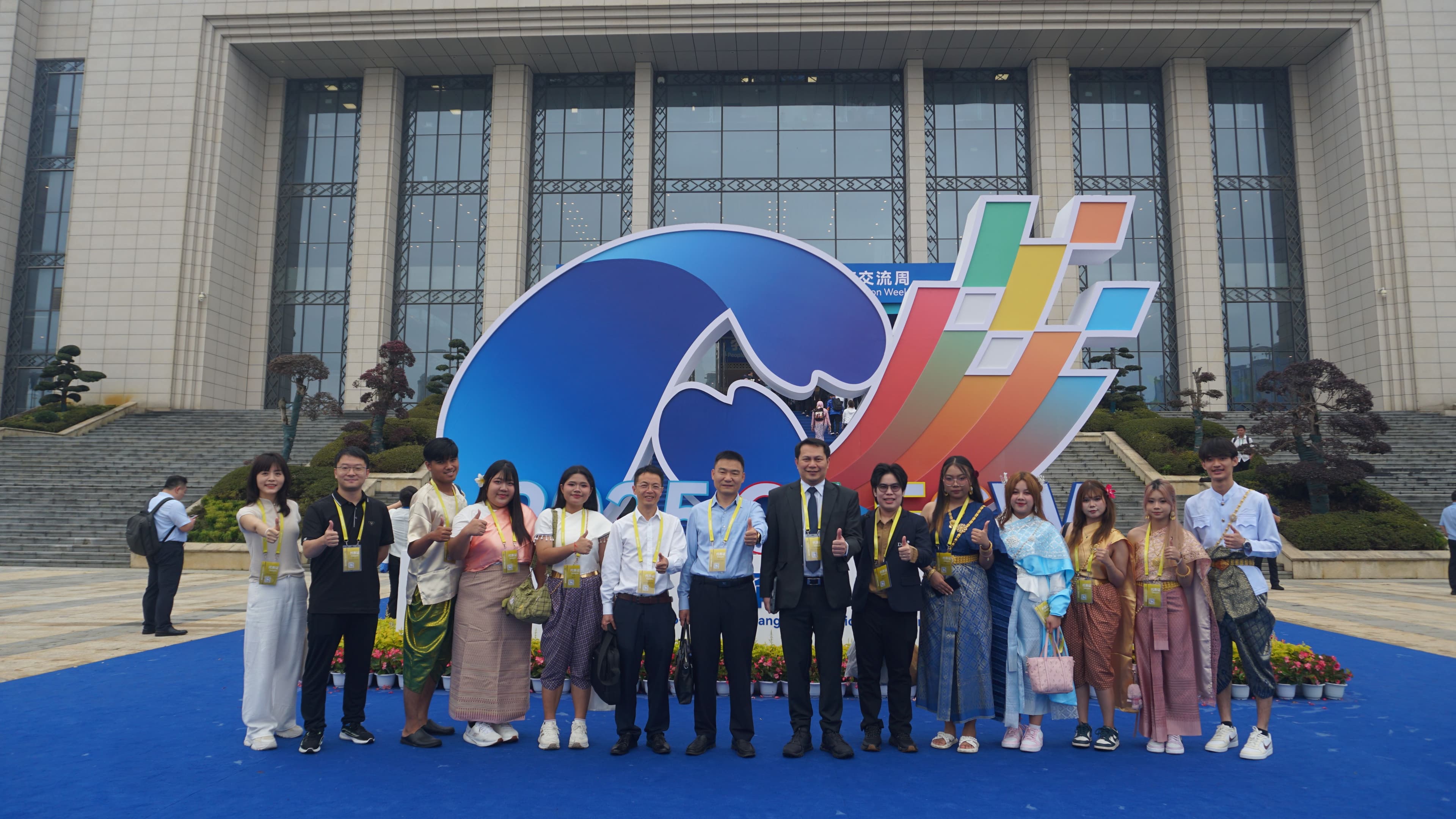 นักศึกษาภาษาจีนธุรกิจ DPU โชว์ศักยภาพไกลถึงจีน ถ่ายทอดไลฟ์ขายของจริง เชื่อมโยงการเรียนรู้สู่โลกการค้าออนไลน์ยุคใหม่ แสดงพลังเยาวชนไทยบนเวที China-ASEAN Education Week 