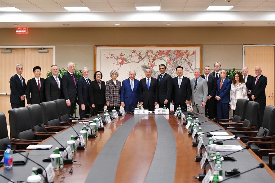 หวังอี้พบปะคณะผู้แทนสหรัฐฯ ในนิวยอร์ก