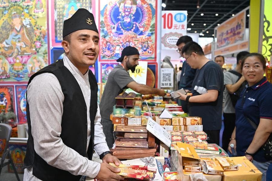 เก็บตกโซนสินค้าโภคภัณฑ์ 'หนึ่งแถบหนึ่งเส้นทาง' งานแสดงสินค้าจีน-อาเซียน ครั้งที่ 21