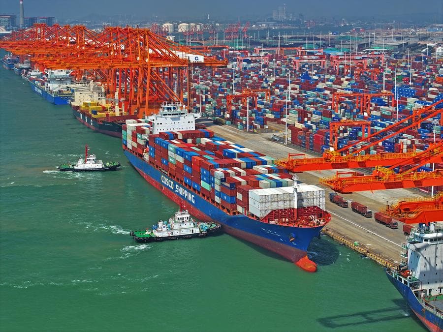 การค้าสินค้าของจีน โต 5.3% ในสามไตรมาสแรก