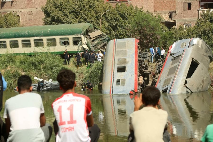 รถไฟชนกันจนตกคลองในอียิปต์ ดับ 1 เจ็บ 21