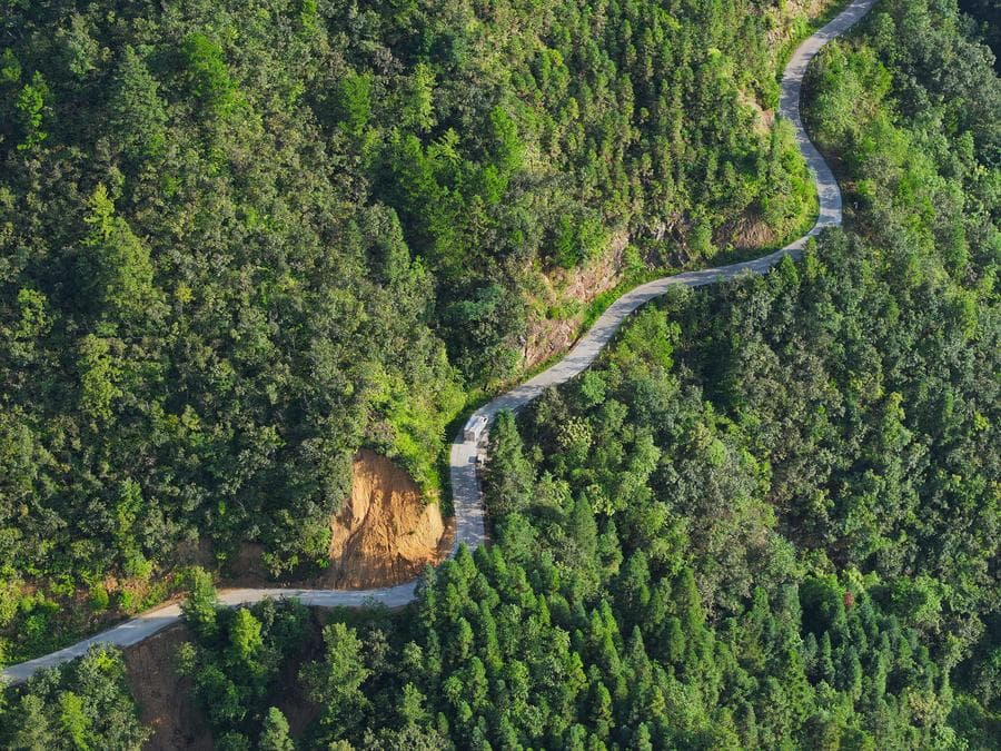 เหตุภูเขาถล่มในกุ้ยโจว ดับ 6 ราย