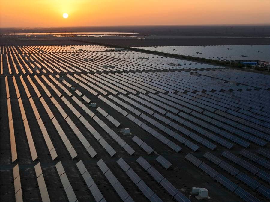 IEA คาดจีนครอง 60% การขยาย 'พลังงานหมุนเวียน' ทั่วโลกในปี 2030