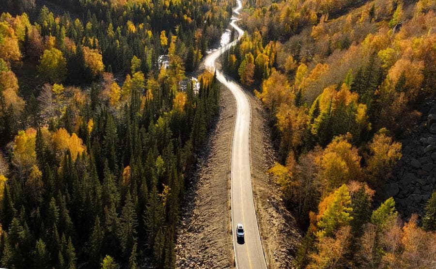 ซินเจียงเปิดใช้ 'ทางหลวง' ตัดผ่านดินแดนธรรมชาติ