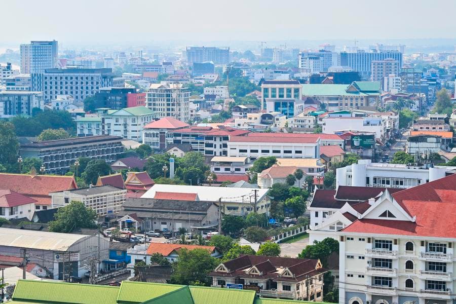 ลาวตั้งเป้ายกระดับมาตรฐาน 'การศึกษา' ของประเทศ