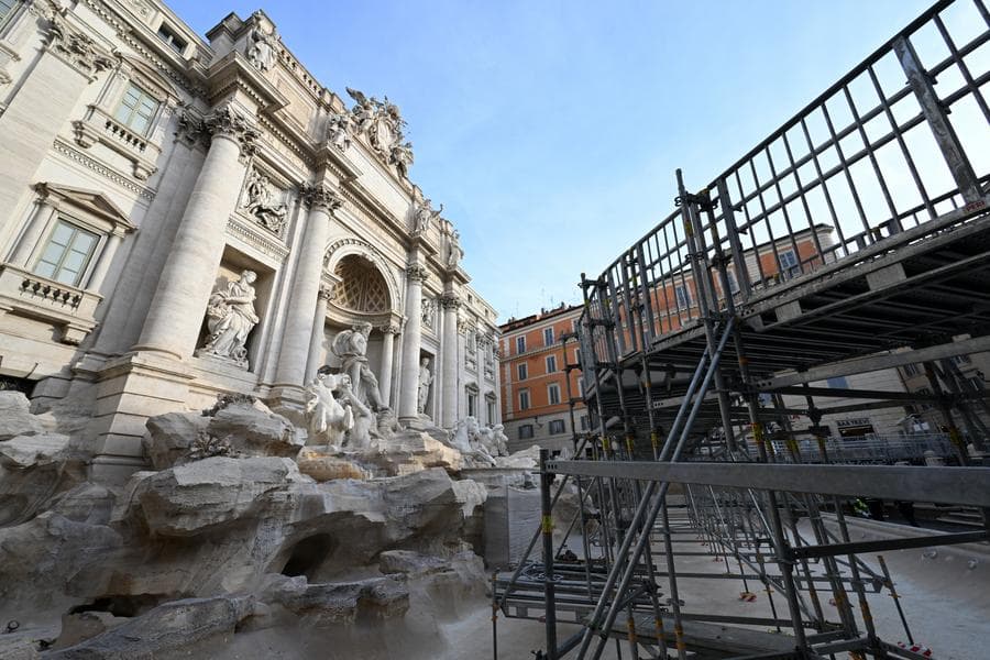 อิตาลีสร้างทางเดินเปิดมุมมองใหม่ให้ผู้เยี่ยมชม 'น้ำพุเทรวี