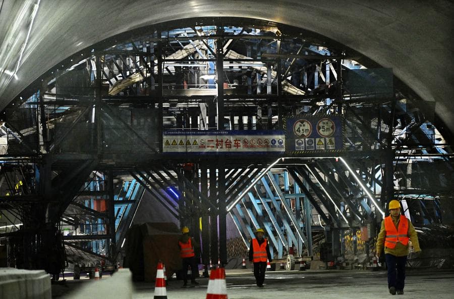 งานสร้าง 'อุโมงค์' ลอดอ่าวเจียวโจวในชิงเต่า