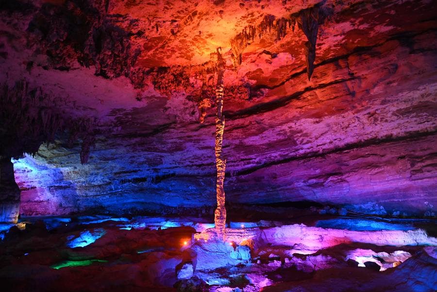 บล็อกเกอร์ไทยสำรวจ 'ถ้ำยาวสุดในเอเชีย' สัมผัสธรรมชาติ-ประวัติศาสตร์ในกุ้ยโจว