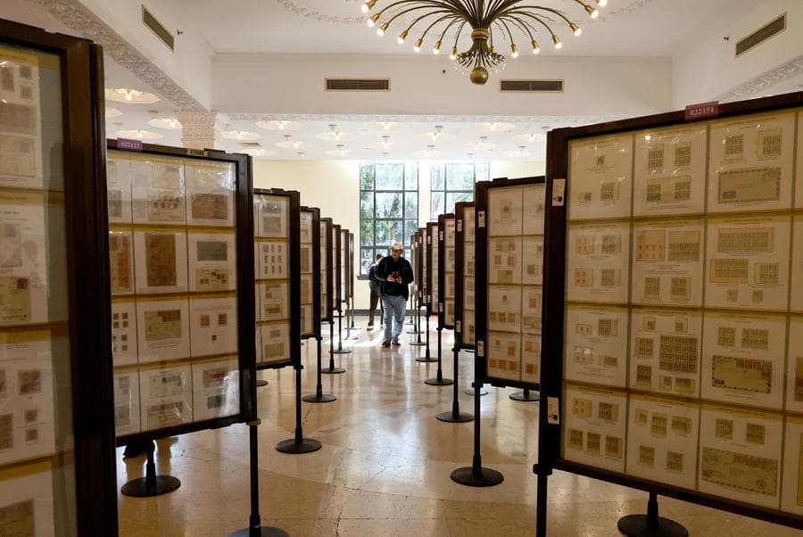 เซี่ยงไฮ้เปิดฉากนิทรรศการ 'แสตมป์' นานาชาติแห่งเอเชีย 2024