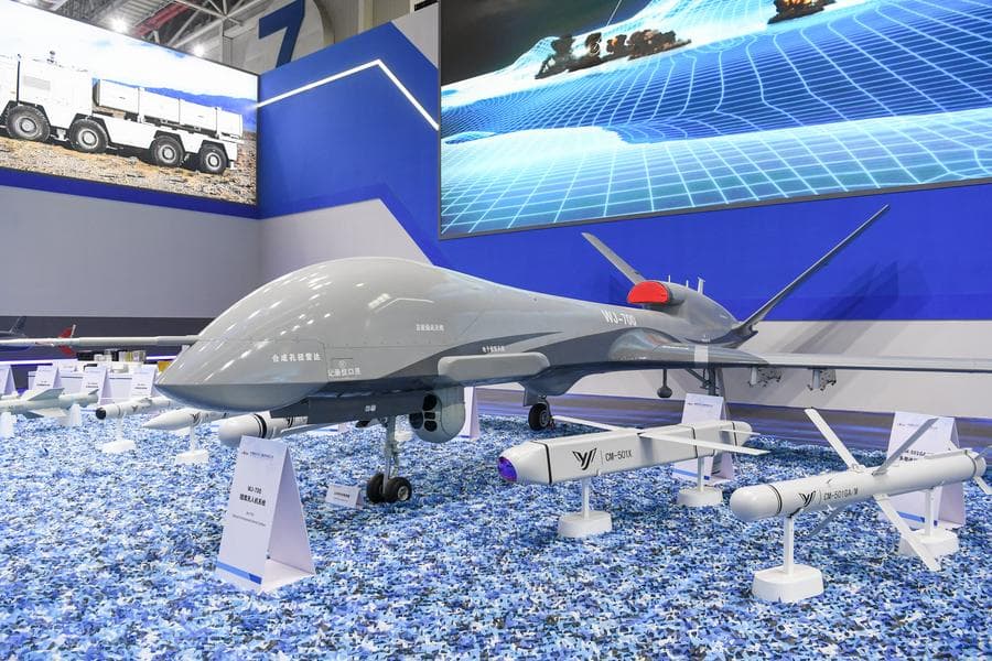 สารพัด 'อุปกรณ์ไร้มนุษย์ควบคุม' อวดโฉมในงานแอร์โชว์ ไชน่า