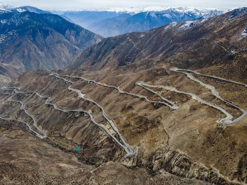 ทางหลวง 'เสฉวน-ทิเบต' สวยตรึงตราหลากภูมิทัศน์