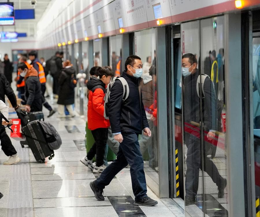 ปักกิ่งเปิด 'รถไฟใต้ดิน' เพิ่ม 3 สาย