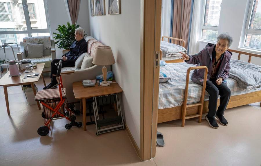 จีนขยายแผนริเริ่มดูแล 'ผู้สูงอายุ' รับมือคนชราเพิ่มขึ้น