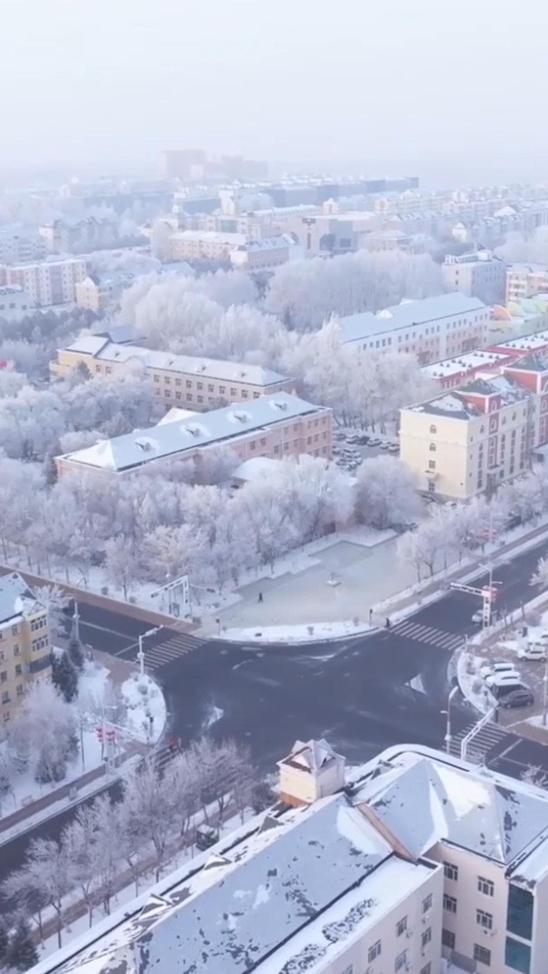 ทิวทัศน์ 'น้ำค้างแข็ง' ดังโลกความฝันในอาเล่อไท่