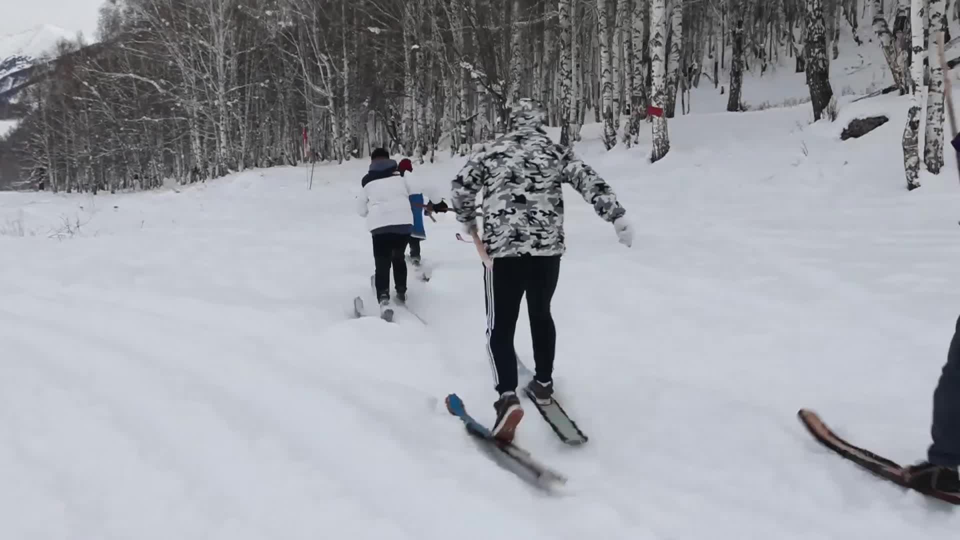 ท่องเที่ยวน้ำแข็ง-หิมะ หนุนการเติบโต 'หมู่บ้านเหอมู่' ในซินเจียง