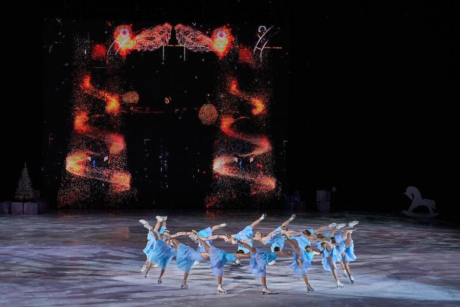 บัลเลต์สเก็ตน้ำแข็ง 'เดอะ นัทแครกเกอร์' ฉลองปีใหม่ในรัสเซีย