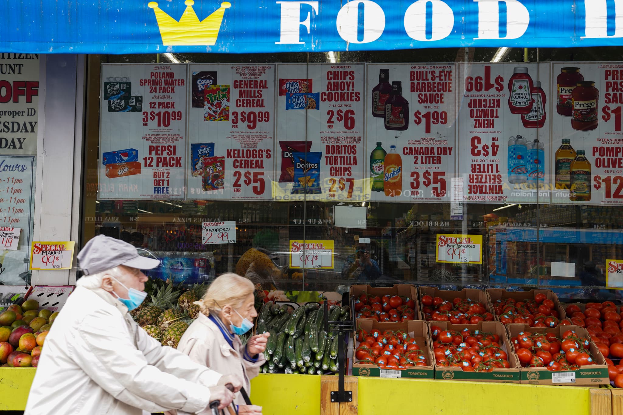 สำรวจพบปู่ย่าตายายสหรัฐฯ รับหน้าที่ดูแลหลานน้อยลง