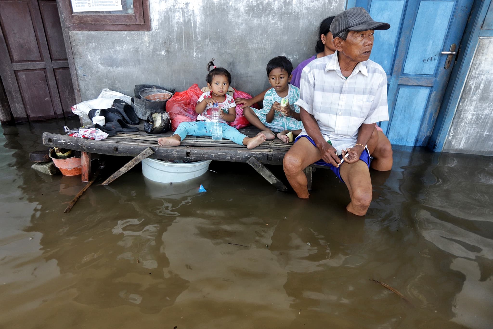 ฝนถล่มทำน้ำท่วมหนักในอินโดนีเซีย