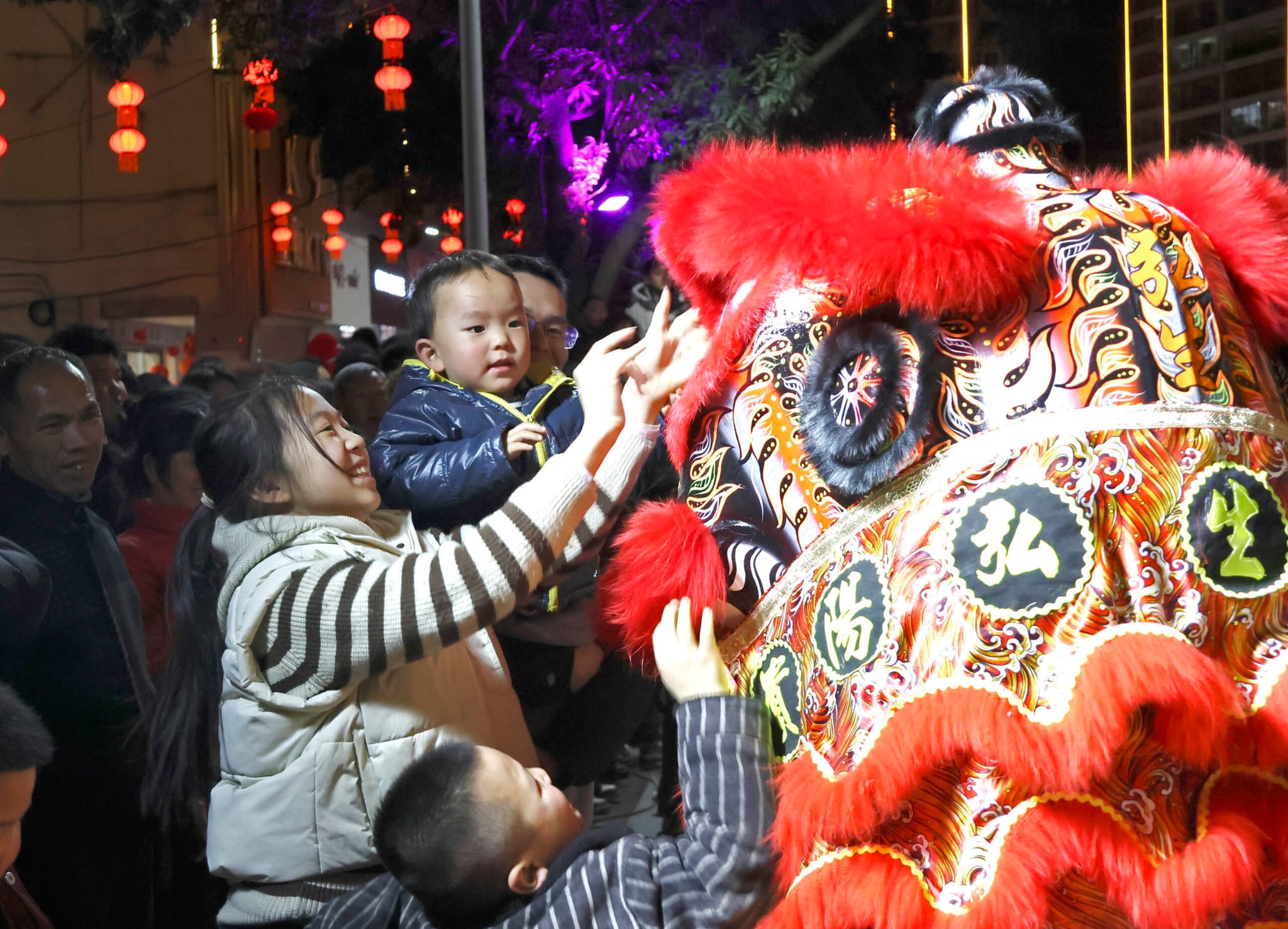 สีสันฉลอง 'ตรุษจีน' คึกคักในจีน