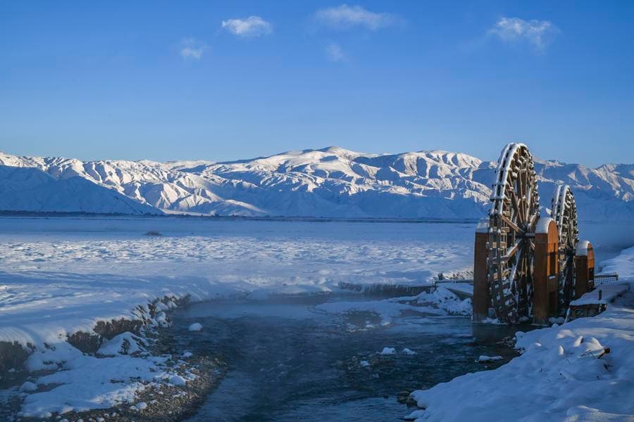 ทิวทัศน์หิมะขาวห่ม 'ซินเจียง' ยามฤดูหนาว