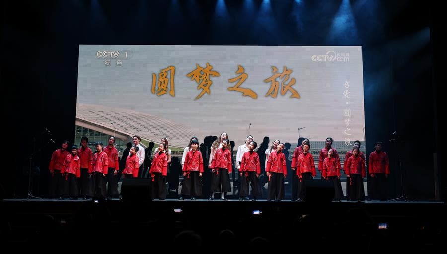 จีน-ฝรั่งเศสจัดงาน 'กาลาตรุษจีน' ในปารีส