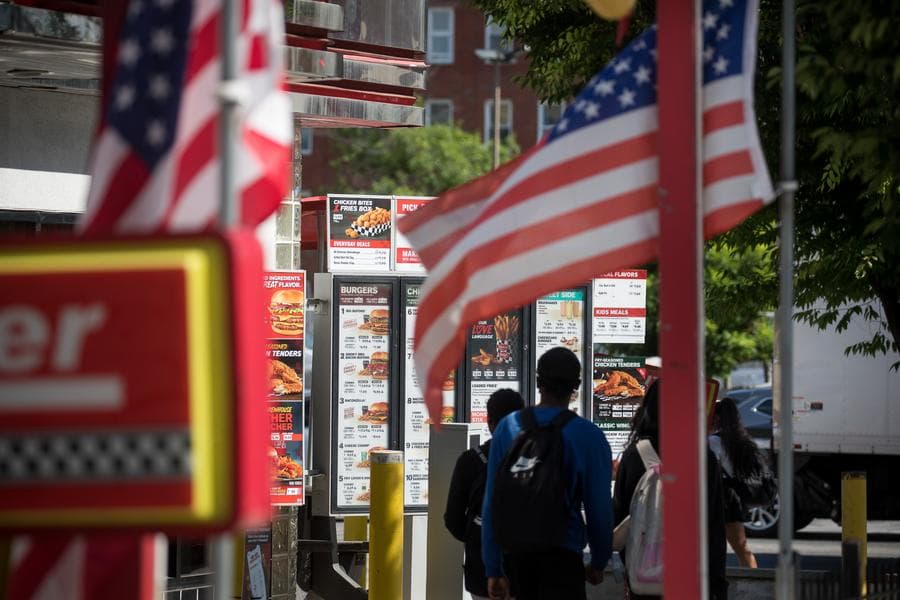 โรงงานในสหรัฐฯ ใช้หุ่นยนต์ 'คั้นน้ำเลมอน' ประหยัดเวลา-จบปัญหาขาดคนงาน