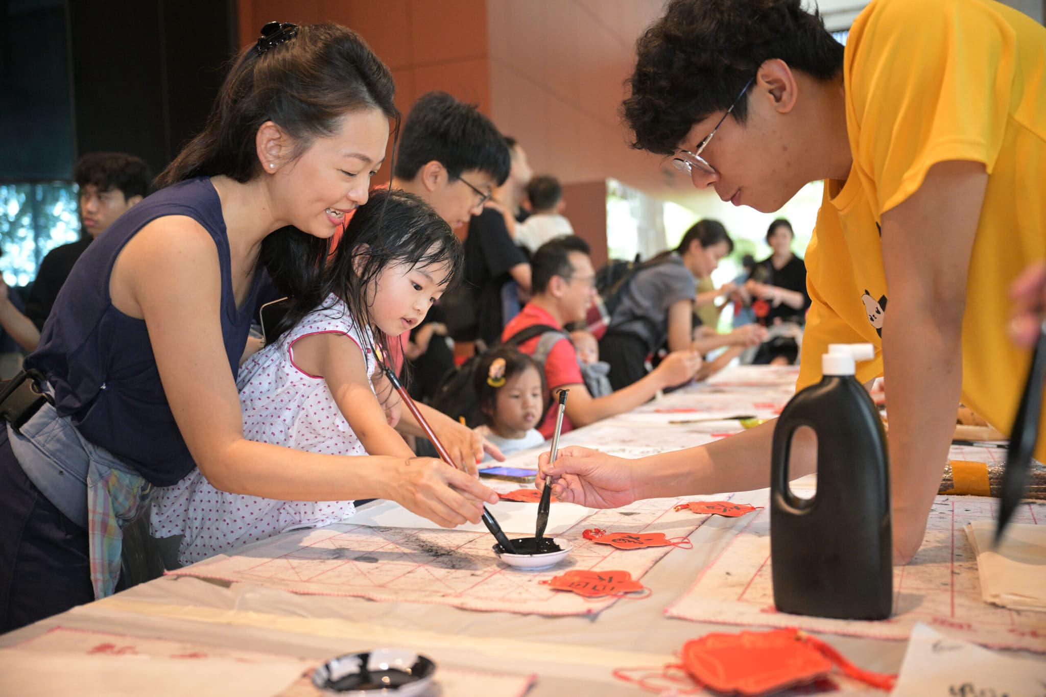 สิงคโปร์ออกกฎเข้ม คุมเด็ก 'ใช้เวลาหน้าจอ