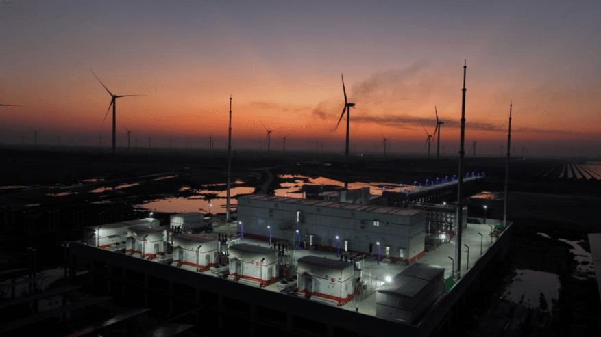 ฟาร์มผสมผสาน 'พลังงานแสงอาทิตย์-ไฮโดรเจน' ใหญ่สุดในจีน เดินเครื่องแล้ว