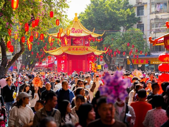ตรุษจีนในไทย' เป็นกระแสในแอปฯจีน สุดประทับใจชาวไทย 'ฉลองจัดเต็ม