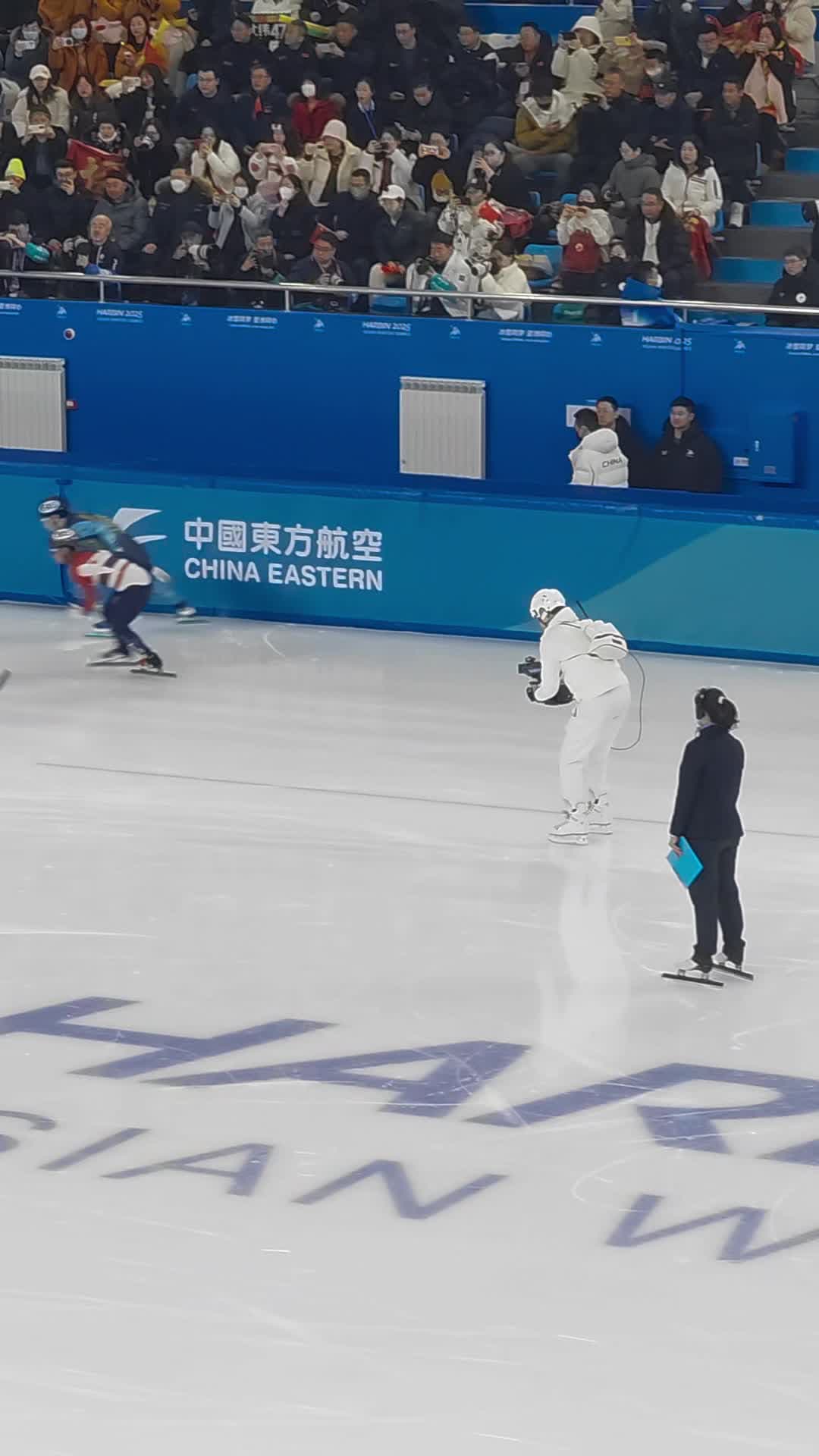 ตากล้องล่องหน' ไถสเก็ตเก็บภาพในเอเชียนเกมส์ ฤดูหนาว