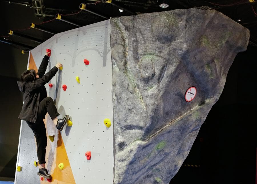 ท้าให้ลอง! นิทรรศการ 'กีฬาผาดโผน' ในแคนาดา