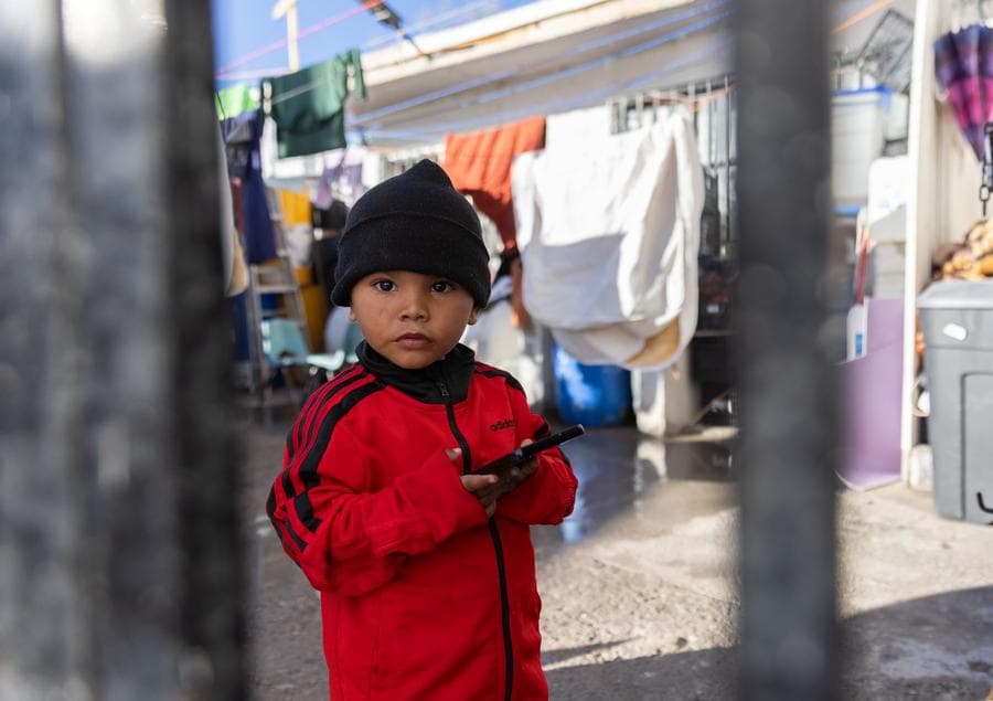 สภาพชีวิต 'ผู้อพยพ' ในเมืองพรมแดนเม็กซิโก-สหรัฐฯ