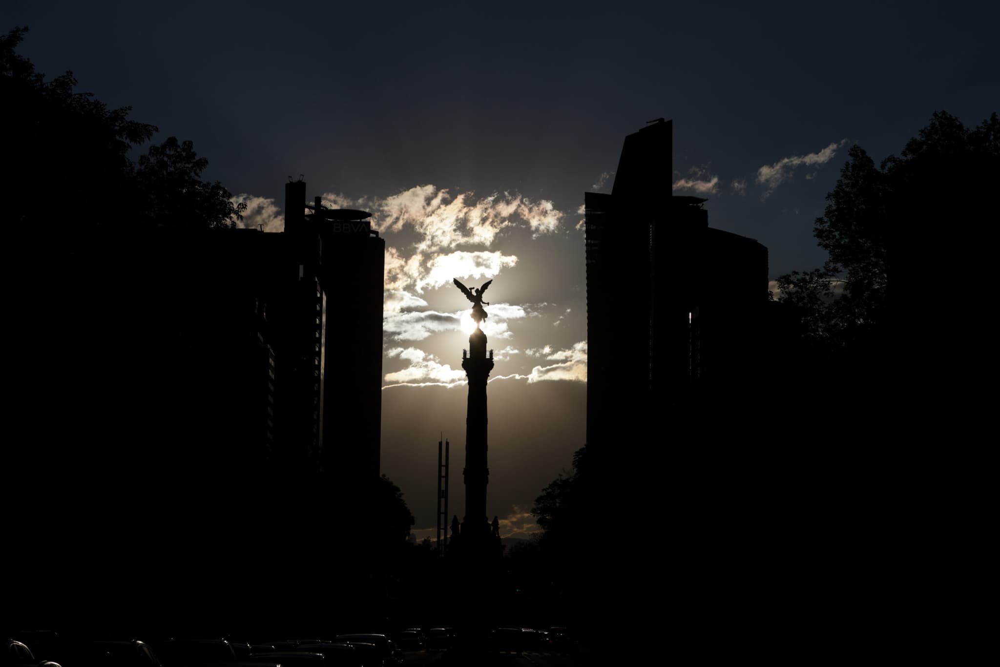 เม็กซิโกเล็งตอบโต้สหรัฐฯ กรณีเก็บภาษีศุลกากร 25%