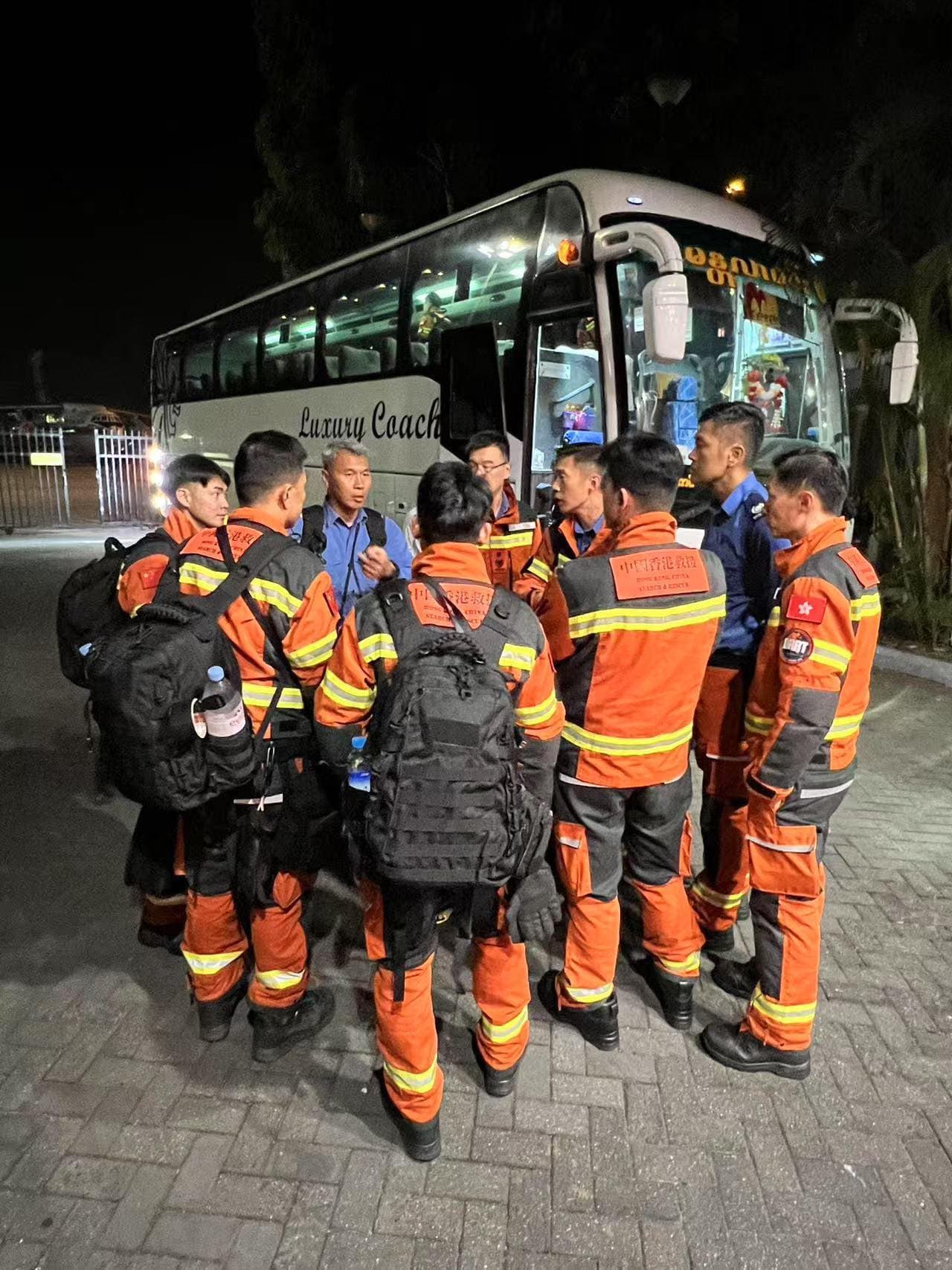 ทีมกู้ภัยจากฮ่องกงเดินทางถึงย่างกุ้ง เดินหน้าช่วยเหลือผู้ประสบภัยแผ่นดินไหว