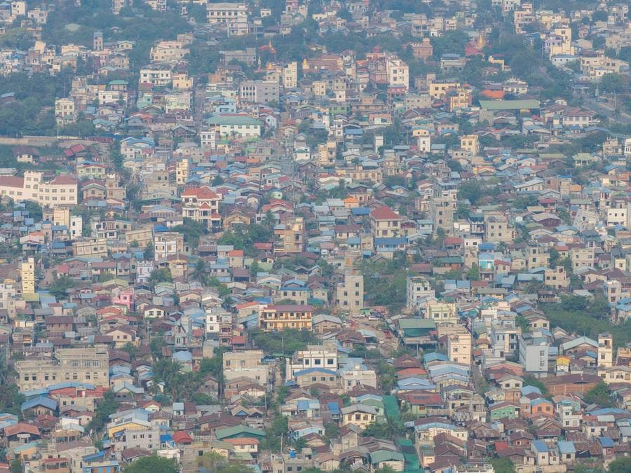 GLOBALink : ประมวลภาพมุมสูง 'เมืองมัณฑะเลย์' หลังแผ่นดินไหวรุนแรง