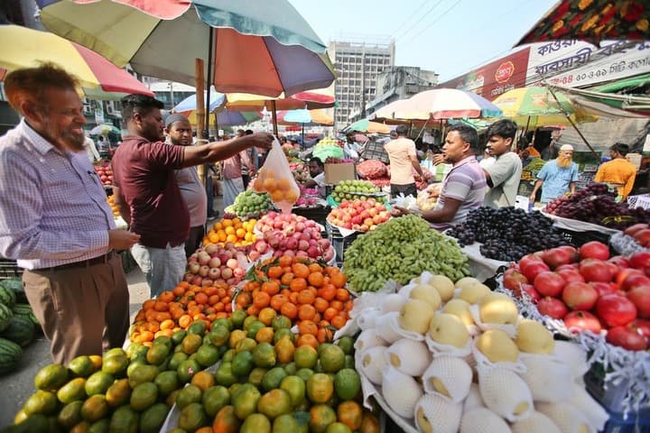 Asia Album : เดินตลาดจับจ่ายผักผลไม้ในธากา เตรียมรับเดือนรอมฎอน