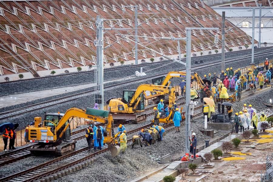 ทางรถไฟเร็วสูงสายใหม่ในฉงชิ่ง เชื่อมสู่โครงข่าย 'ขวาง 8 ตั้ง 8