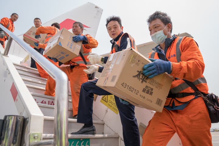 ยูนนานส่งสิ่งของบรรเทาทุกข์เพิ่มเติม ช่วยเหลือแผ่นดินไหวในเมียนมา