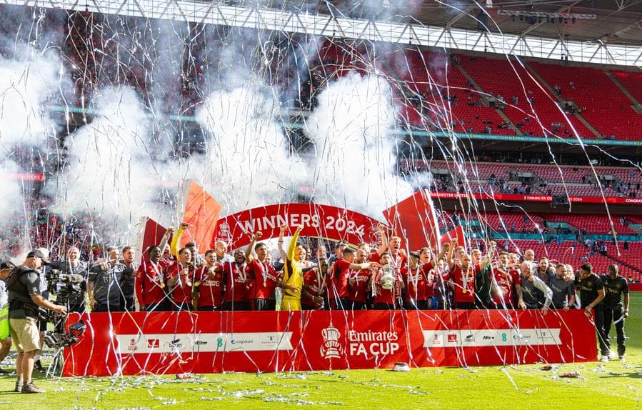 แมนยูฯ ประกาศแผนสร้าง 'สนามกีฬา' แห่งใหม่ จุแสนที่นั่ง