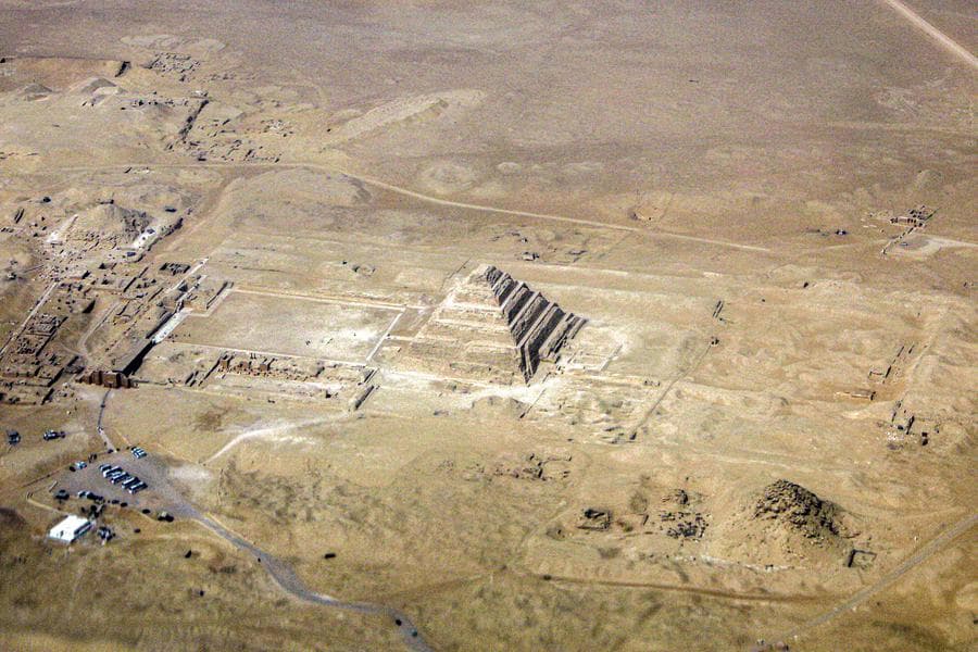 นักโบราณคดีพบ 'สุสานหลวง' อายุ 3,700 ปี ในอียิปต์