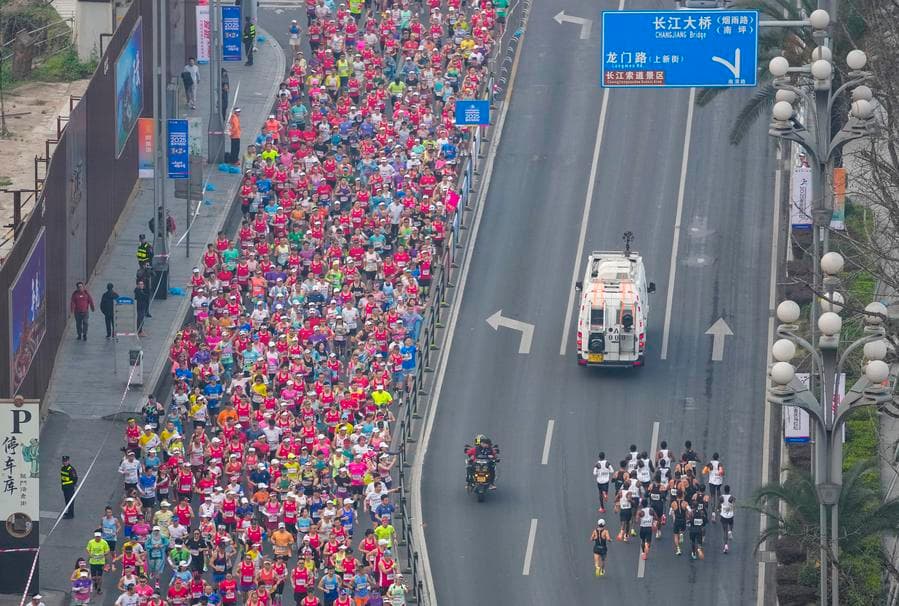 จีนจัดงานแข่งวิ่ง 749 รายการ ในปี 2024 คนเข้าร่วมกว่า 7 ล้าน