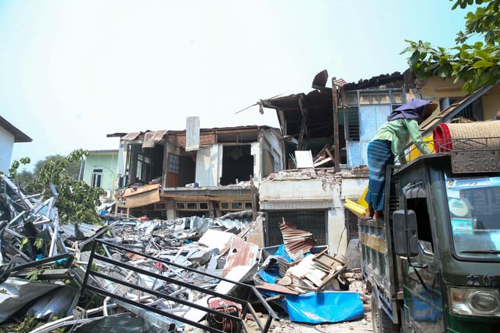 สถานทูตฯ เผยชาวจีนดับ 5 เจ็บ 13 เหตุแผ่นดินไหวในเมียนมา