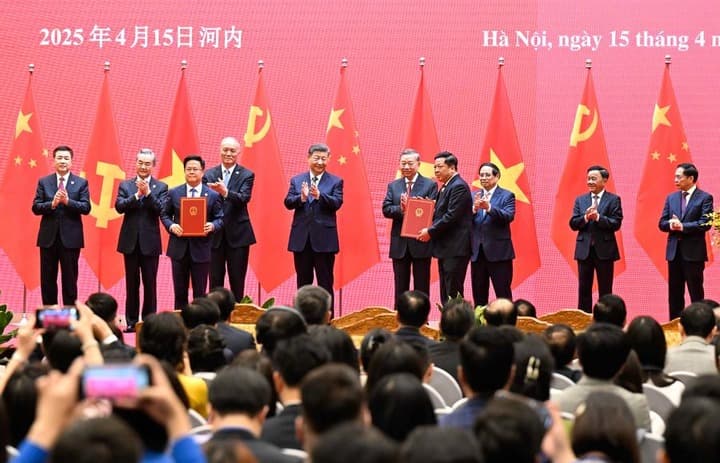 สีจิ้นผิง : สายสัมพันธ์จีน-เวียดนาม หยั่งราก ค้ำจุน เสริมแรงโดยประชาชน