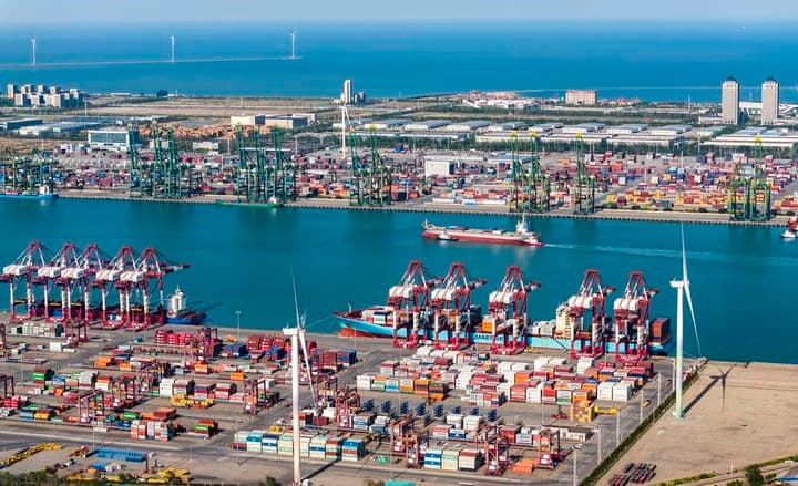 สารพัดโครงการก่อสร้างเพิ่มศักยภาพ 'ท่าเรือเทียนจิน