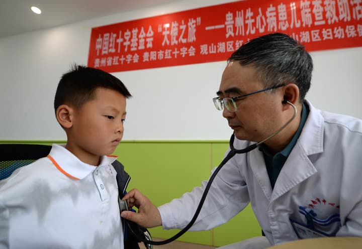 จีนเล็งเพิ่มการตรวจคัดกรอง 'สุขภาพจิต' ในการรักษาประจำวัน