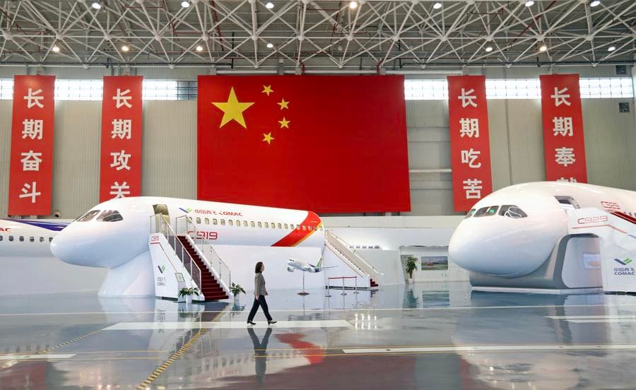 สายการบินลาวรับ 'เครื่องบิน C909' ฝีมือจีน เสริมทัพบินใน-นอกประเทศ