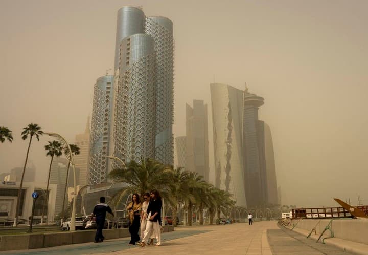 โดฮา' ขมุกขมัวยามเผชิญพายุทราย