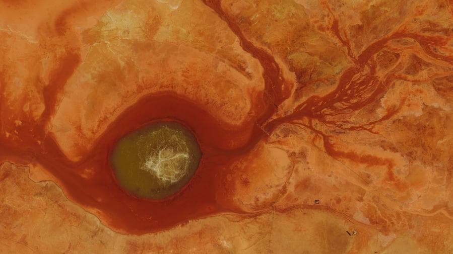 น้ำพุอ้ายเขิ่น' ดวงตาบนผืนโลก สวยแปลกน่าพิศวงในชิงไห่